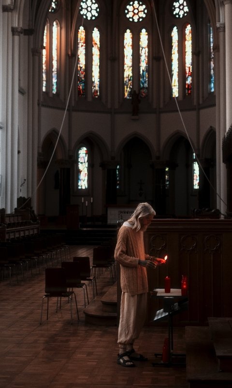 Een vijfdaagse verdiepende wandeltocht door de natuurgebieden van onze zuidergrens, inclusief een tweedaagse stilteretraite in het trappistenklooster Abdij Koningshoeven.
